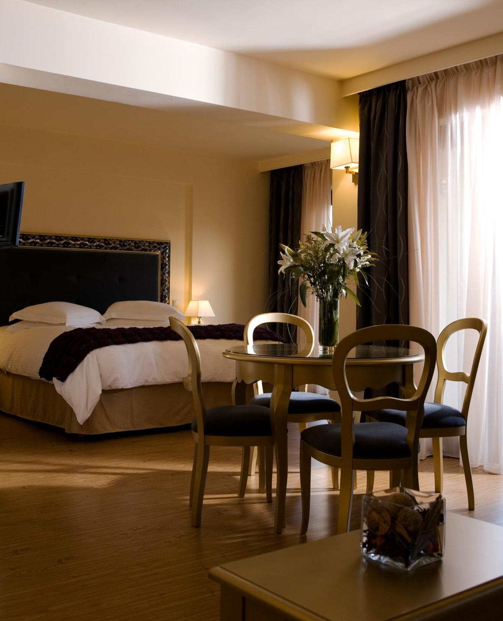 Valis Resort Hotel ヴォロス エクステリア 写真
