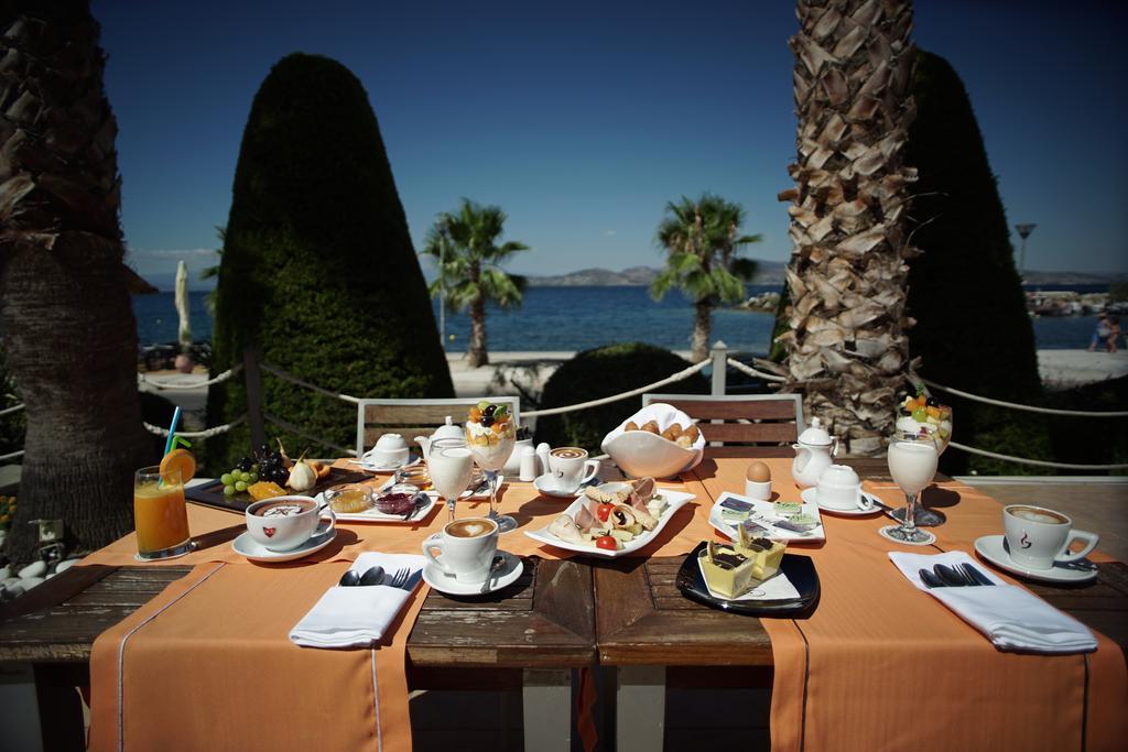 Valis Resort Hotel ヴォロス エクステリア 写真 Breakfast at a hotel
